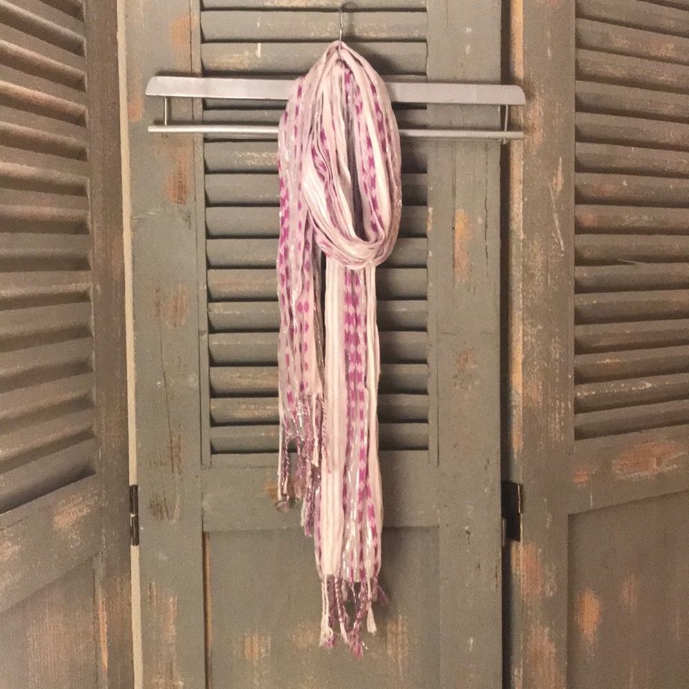 Girls scarf